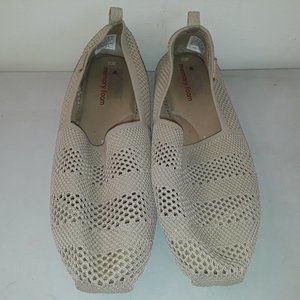 BOBS from Skechers Women's Size 11 Plush Twiggy Slip On Shoe Natural 33406-NAT